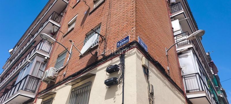 Foto e674e424-31f7-4a53-b3a2-5bec0e1c7ea2. Apartament a Los Rosales Madrid
