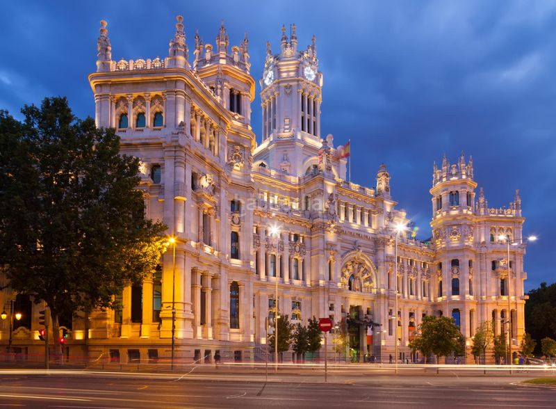 Foto aba9ef5d-ac65-47b8-87ed-7c54f9467a42. Apartament a Almendrales Madrid