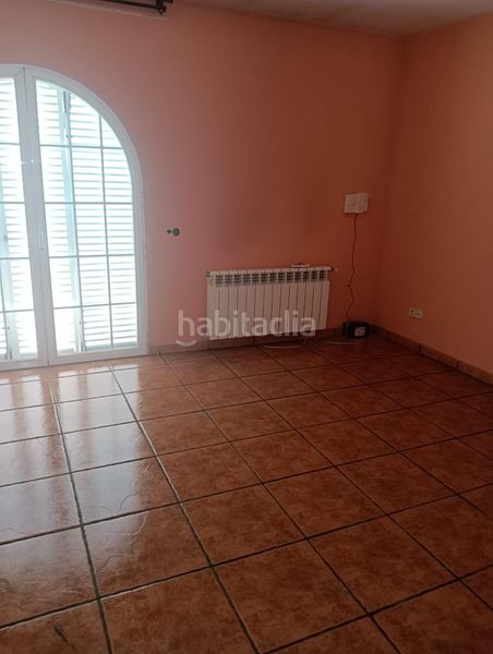 Foto 03f1ebdb-8dc9-445c-a981-4a338ff381e4. Casa amb aparcament a Loeches