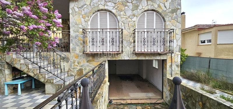 Foto 138e3e59-b628-45f8-870b-74f112cdee3d. Casa amb aparcament a Loeches