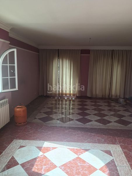 Foto a5299363-0868-45c8-b4d2-0ec6aa8ad2ca. Casa amb aparcament a Loeches