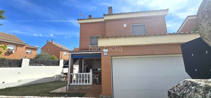 Foto 7ae51416-afd5-4127-a9ca-84b4a81f6485. Xalet a Moraleja de Enmedio