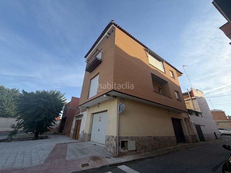 Foto e04016a5-2c2e-425c-8c1e-6996a0568bd2. Casa adossada a Mocejón