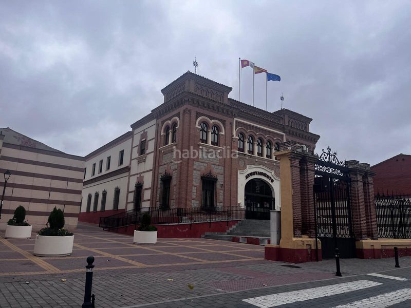 Foto 0a719b1b-13c7-4e2e-a1b1-4bdd3c7d3296. Casa amb aparcament a Yuncos