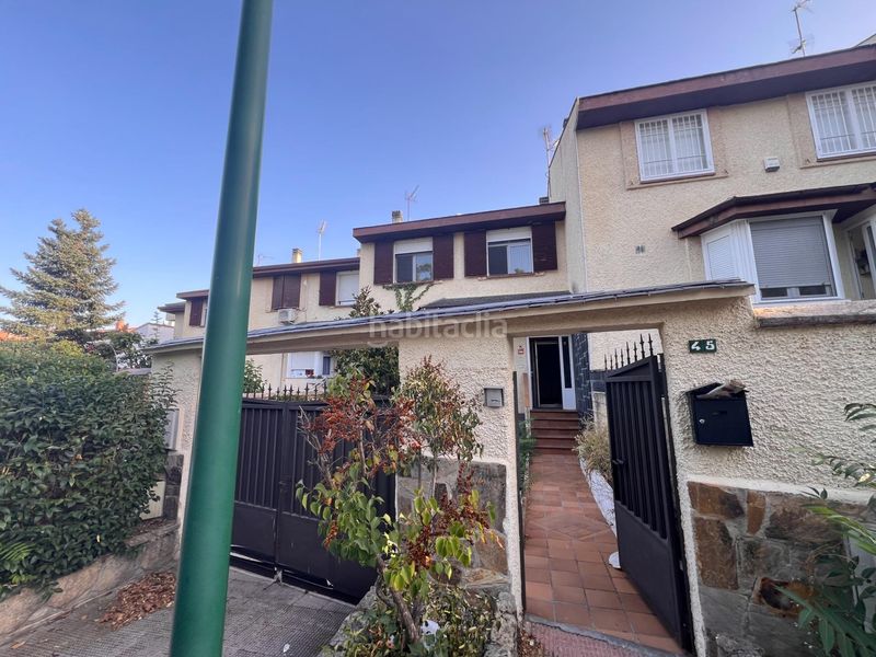 Foto 0cc6b3d0-6f54-422e-a38e-db7c04525736. Casa amb aparcament a Alpedrete