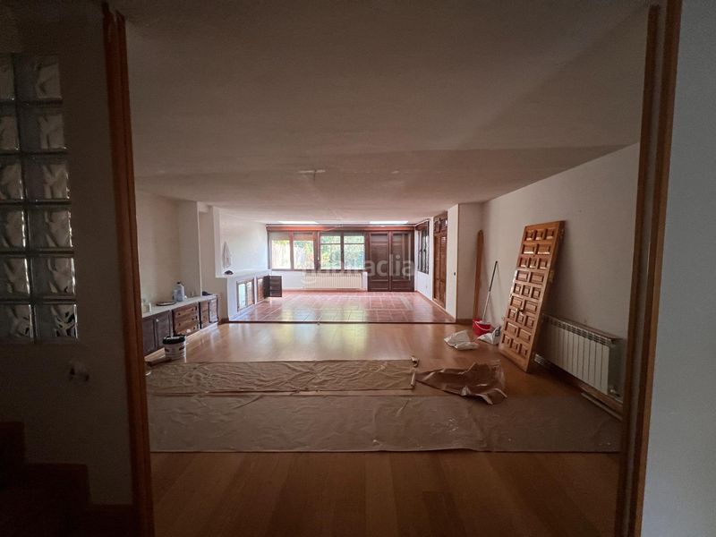 Foto 0e7731af-465e-4422-a7ca-db7307aa3556. Casa amb aparcament a Alpedrete