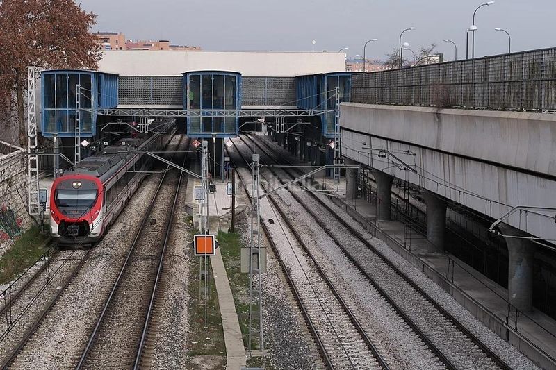 Foto e5492d06-6858-45d4-ba53-938d714109f1. Pis a Zofío Madrid