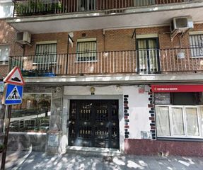 Appartement  Calle escuelas las. Fantastico piso en muy buena zona de alcorcon sin posesion