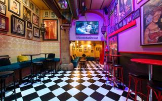 Business premise  Guàrdia. Venta de bar la concha  licencia de actividad en el raval