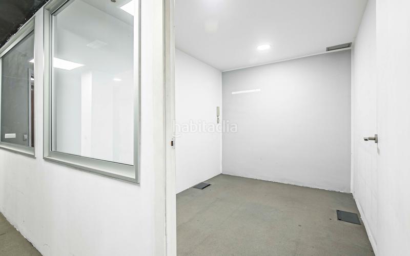 Foto d615c084-7d49-4c73-a9ef-a45bab80d820. Oficina a sant elies 40 a Sant Gervasi - Galvany Barcelona