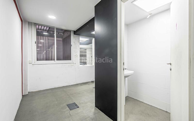 Foto e82a0fc7-6b67-44f7-8f48-2f713fe2b045. Oficina a sant elies 40 a Sant Gervasi - Galvany Barcelona