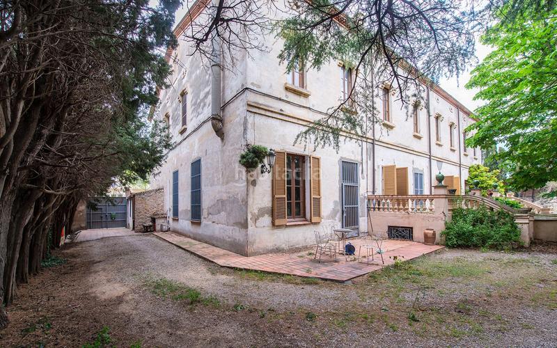 Foto c2f72f1e-e445-442c-9cb4-7a81b2daae45. Casa antiguo monasterio con jardín centre en Carretera de Roses-Fossos Figueres