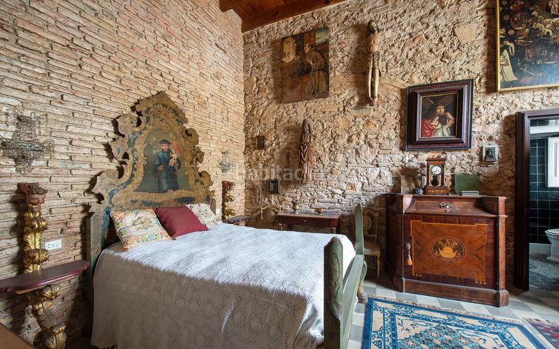 Foto fac181dd-87f0-4838-9244-7b2d61b49afe. Casa antiguo monasterio con jardín centre en Carretera de Roses-Fossos Figueres