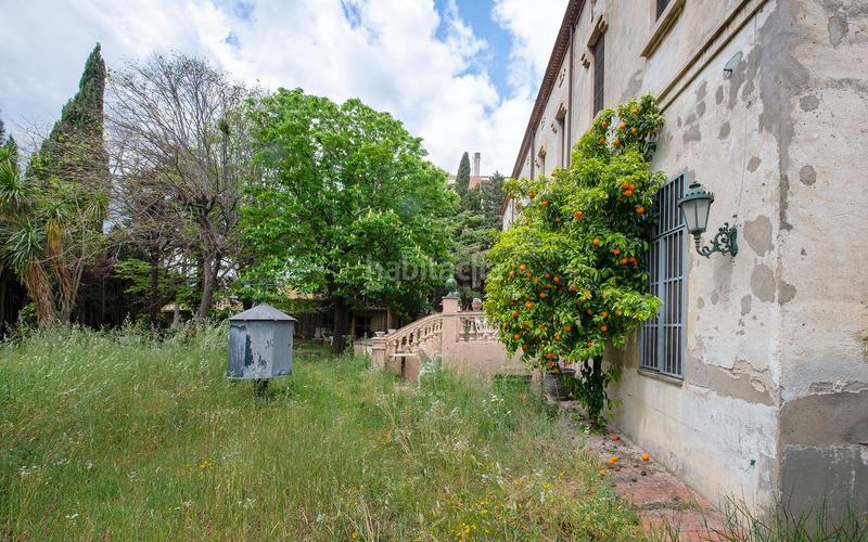 Foto fdecf0de-7017-4372-b974-048095ff3345. Casa antiguo monasterio con jardín centre en Carretera de Roses-Fossos Figueres