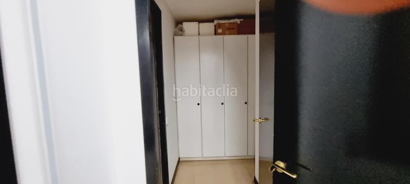 Foto 12d38232-5247-43fd-a2c5-520a6106fe77. Oficina a Sant Antoni Barcelona