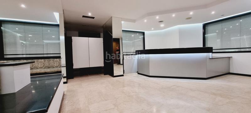 Foto 4c37d0d9-a872-49c6-9295-3f8551a554ab. Oficina a Sant Antoni Barcelona