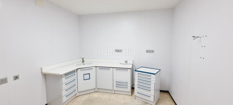 Foto d99053c0-9a09-47b8-959c-ff0cf80bc82b. Oficina a Sant Antoni Barcelona