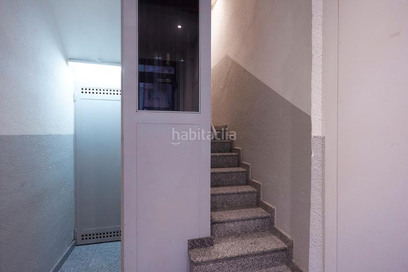 Foto 1fcae592-d866-418e-abcd-254f6ddf5a7b. Àtic amb calefacció a La Font d´en Fargues Barcelona