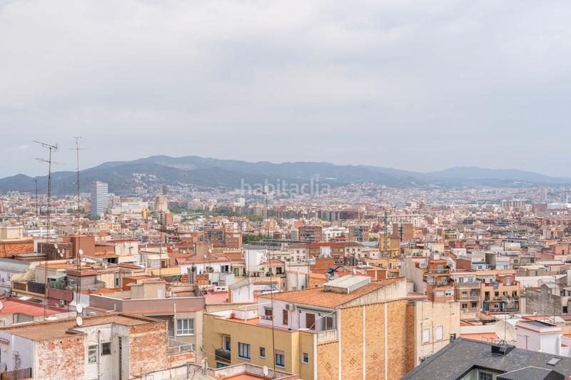 Foto 65136740-a2d2-492b-8657-d1cb7997adeb. Àtic amb calefacció a La Font d´en Fargues Barcelona