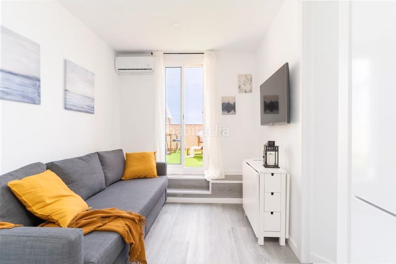 Foto c7215ca5-4f0b-4960-bdc8-c71c8bf26901. Àtic amb calefacció a La Font d´en Fargues Barcelona