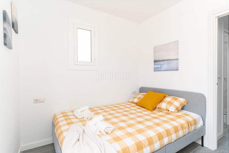 Foto c9c31ba3-2249-43b0-a813-7c45fabc6c74. Àtic amb calefacció a La Font d´en Fargues Barcelona