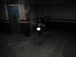 Aparcament cotxe  Paral.lel. Plaza de parking en venta en sant antoni, barcelona
