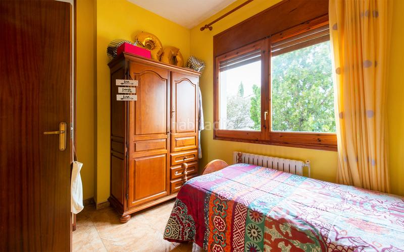 Foto 37024b1a-9df8-460c-93a7-b863b22b180b. Haus mit heizung parking in Sant Fost de Campsentelles