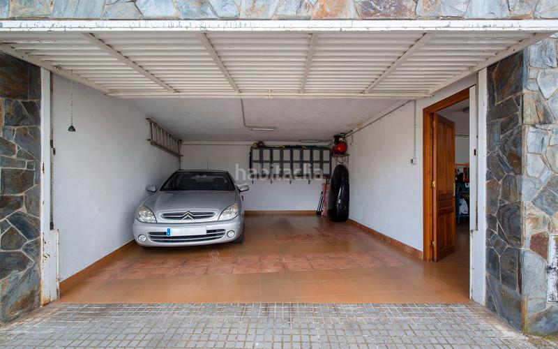 Foto 545cde9f-9633-4a11-a97e-82849d897de2. Haus mit heizung parking in Sant Fost de Campsentelles