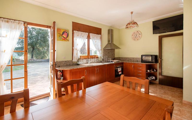 Foto 77ff1df4-2ab0-4c29-bd56-e997d598d9ab. Haus mit heizung parking in Sant Fost de Campsentelles