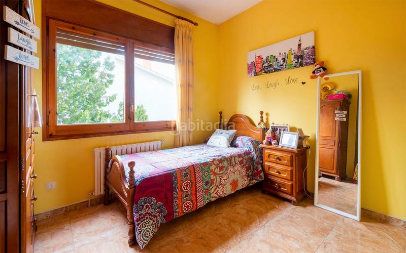 Foto f65d2adb-6bc9-497e-90ba-b1490bc84060. Haus mit heizung parking in Sant Fost de Campsentelles