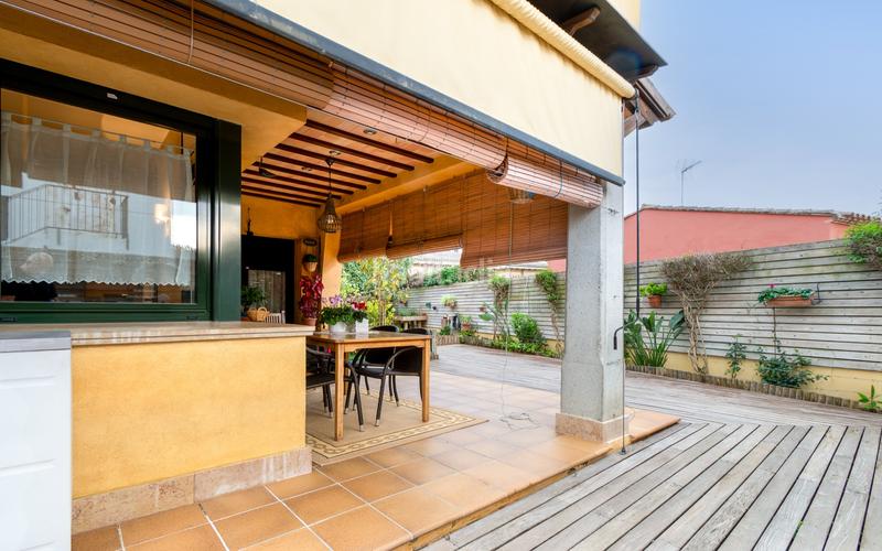 Foto 94f15a01-b5cf-453c-88c5-2e8bd3632e01. Casa con riscaldamento parcheggio piscina in Bisbal d´Empordà (La)