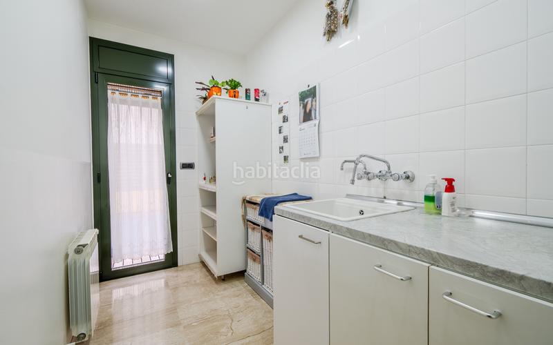 Foto ca386e0a-7009-439b-adf4-ff9174a535d1. Casa con riscaldamento parcheggio piscina in Bisbal d´Empordà (La)