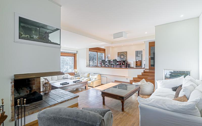 Foto 493da5c0-8036-4bca-80a7-9636537747f1. Casa amb calefacció aparcament piscina a Golf-Can Trabal Sant Cugat del Vallès