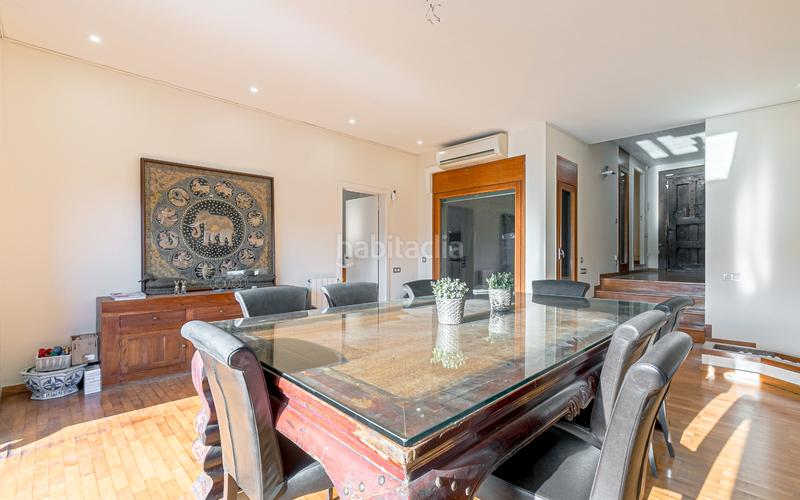 Foto 5cdc06f6-61cf-4fdd-8ace-413dc23a6eeb. Casa amb calefacció aparcament piscina a Golf-Can Trabal Sant Cugat del Vallès