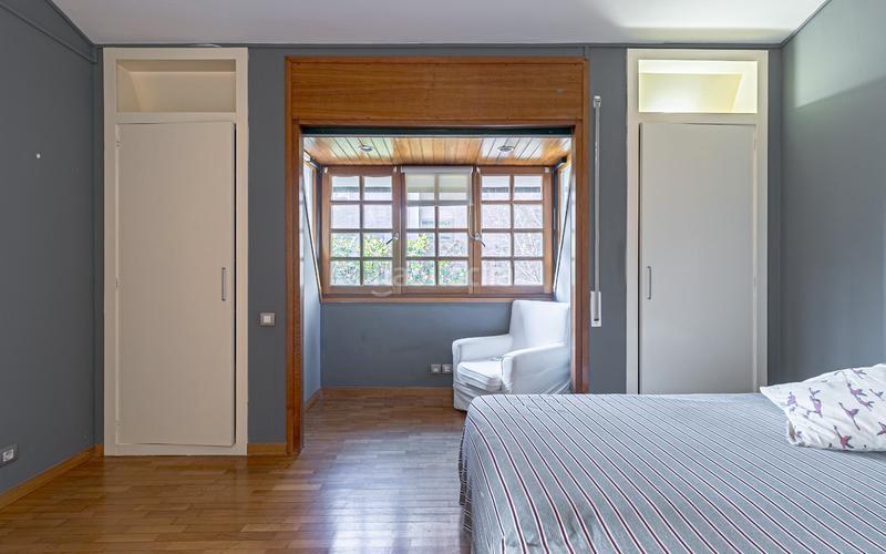 Foto 6cc11d52-5206-4bb1-834c-b1cc60abb8a2. Casa amb calefacció aparcament piscina a Golf-Can Trabal Sant Cugat del Vallès