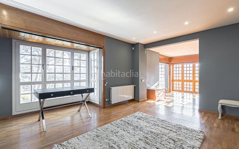 Foto bdc735a3-cec9-435a-ae85-c43e63d04372. Casa amb calefacció aparcament piscina a Golf-Can Trabal Sant Cugat del Vallès