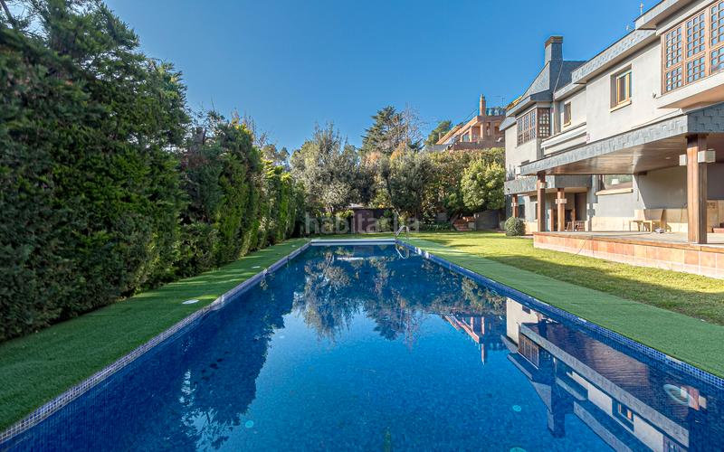 Foto fc2fae3e-29b0-427d-80bc-e4c08ce08ed0. Casa amb calefacció aparcament piscina a Golf-Can Trabal Sant Cugat del Vallès