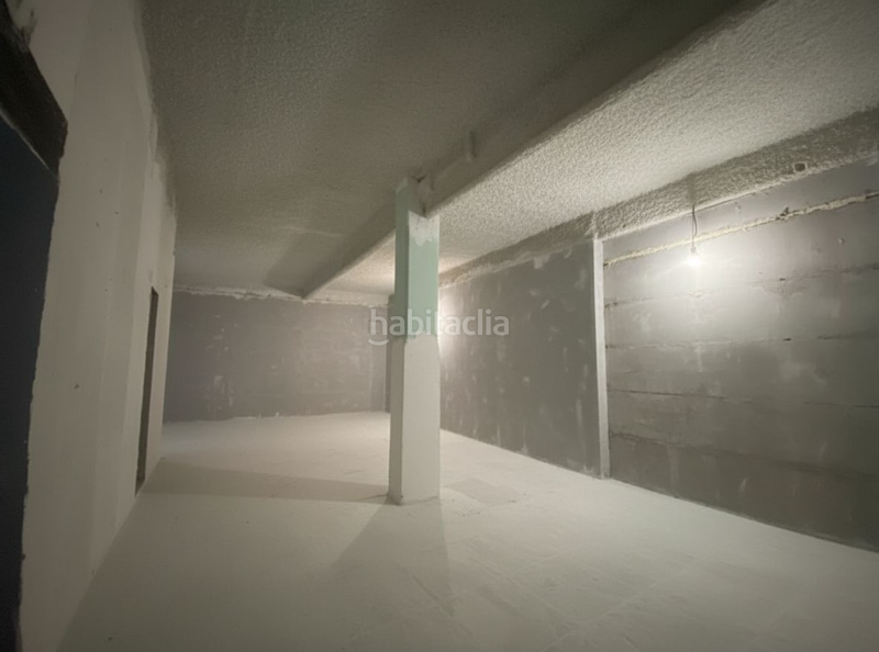 Foto ed005233-600d-4cd2-a1ae-2b4d44824e8c. Alquiler local comercial  en lloguer a la rambla principal en Vilanova i la Geltrú