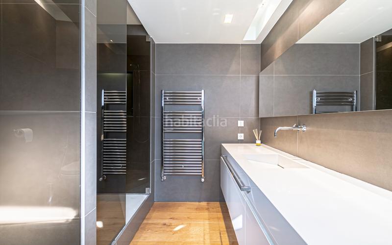 Foto 8d2fd610-7982-4bad-aa7e-d27cf07c63c0. Casa con riscaldamento parcheggio in Sant Genís dels Agudells Barcelona