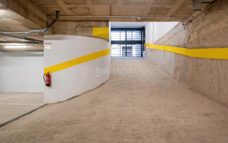 Foto 7201f3aa-3b81-42f1-83ec-5b56151498b0. Zweistöckige wohnung mit heizung parking pool in Gorg Badalona