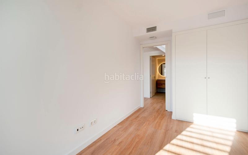 Foto a70383ff-02f7-4603-baec-6c3ff59ac775. Zweistöckige wohnung mit heizung parking pool in Gorg Badalona