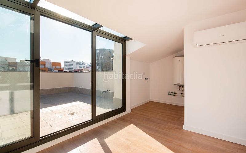 Foto ec973268-e304-47f4-845f-20e43ac1bef0. Zweistöckige wohnung mit heizung parking pool in Gorg Badalona