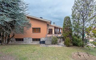 Casa  Doctor fleming. Casa en venta en sant hipòlit de voltregà con 5 habitaciones, ja