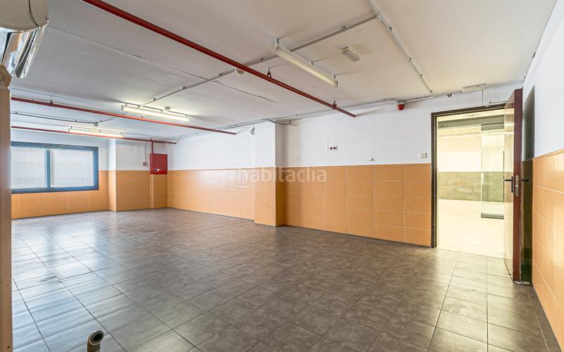 Foto 28da8d75-dce1-4515-a5a1-de0238582eaf. Location bâtiment à usage industriel dans Sant Andreu de Palomar Barcelona