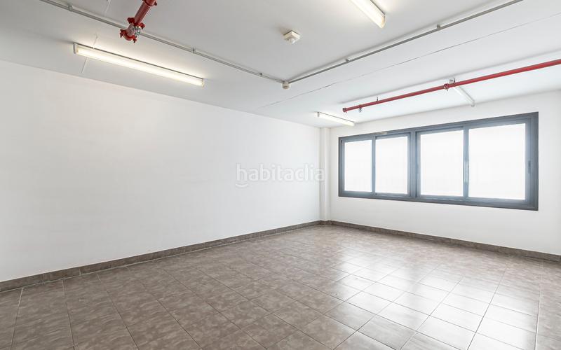 Foto e87949be-1f5d-482c-9d17-1066201d5654. Location bâtiment à usage industriel dans Sant Andreu de Palomar Barcelona