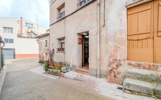 Casa  Hospital. Casa con huerto para reformar en sant hilari sacalm