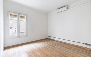 Piso  Melcior de palau. Piso de 4 estancias amplias en sants