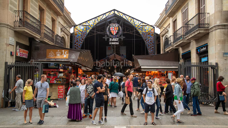 Foto e0e2722c-9cc3-4a97-9190-7942cdbbb420. Geschäftsraum in Gòtic Barcelona