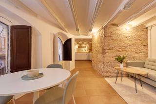 Flat  Corretger. Piso en venta en el born con 2 habitaciones y recién reformado,