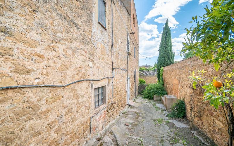 Foto bbcbaf68-739a-42f5-bec2-f02cab186c6f. Casa amb calefacció aparcament piscina a Forallac